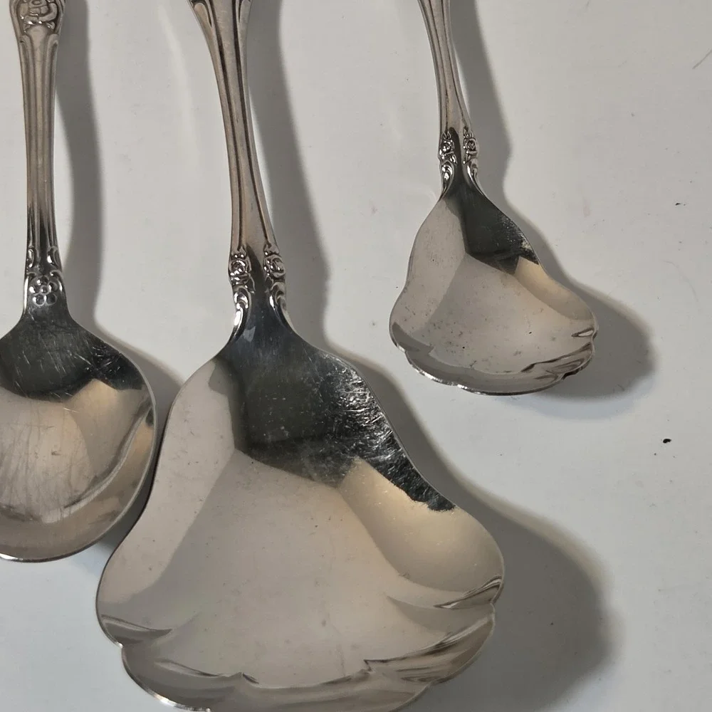 Oneida Stainless Brahms 6 Serving Pieces